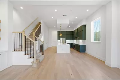 607 W 27th Street, Houston, TX 77008 - Photo 22