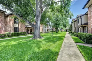11548 S Kirkwood Rd, Houston, TX 77477 - Photo 1