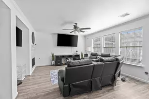 19438 Remington Prairie Dr, Houston, TX 77073 - Photo 10