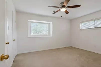 5647 Lymbar Drive, Houston, TX 77096 - Photo 20