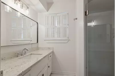 5647 Lymbar Drive, Houston, TX 77096 - Photo 16