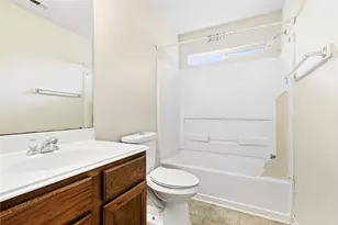 8718 Black Cliff Ln, Houston, TX 77075 - Photo 20