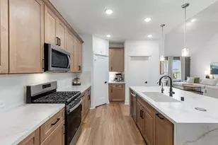 16103 Sapphire Crst Dr, Conroe, TX 77302 - Photo 12