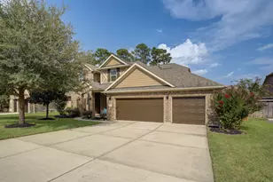 2003 Doolan Dr, Conroe, TX 77301 - Photo 2