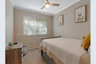 17 W Broken Oak, The Woodlands, TX 77381 - Photo 26