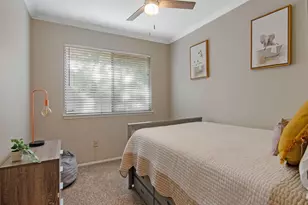17 W Broken Oak, The Woodlands, TX 77381 - Photo 26