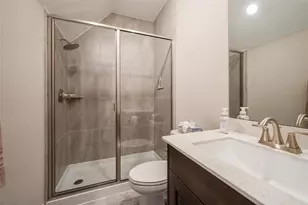 915 Falcon Hollow Ln, Pinehurst, TX 77362 - Photo 28