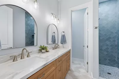 107 Gulf Drive, Tiki Island, TX 77554 - Photo 22