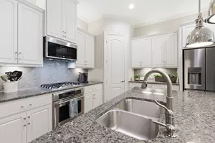 8870 Van Allen Dr, The Woodlands, TX 77381 - Photo 12