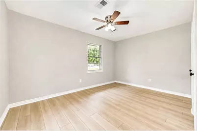 2614 7th Avenue N, Texas City, TX 77590 - Photo 28