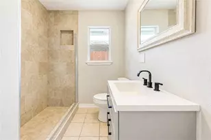 2614 7th Ave N, Texas City, TX 77590 - Photo 22