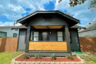 405 E 28th St, Houston, TX 77008 - Photo 2