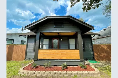 405 E 28th Street, Houston, TX 77008 - Photo 2