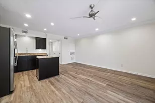 300 Pecore St, Houston, TX 77009 - Photo 4