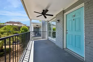 300 Pecore St, Houston, TX 77009 - Photo 12