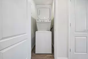 300 Pecore St, Houston, TX 77009 - Photo 10