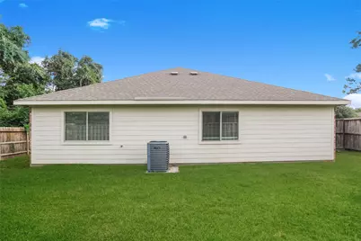 13401 Raintree Drive, Montgomery, TX 77356 - Photo 2