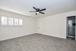 10378 Briar Forest Dr, Houston, TX 77042 - Photo 20