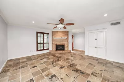 2588 Bering Drive, Houston, TX 77057 - Photo 4