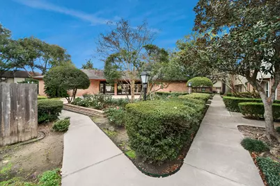 2588 Bering Drive, Houston, TX 77057 - Photo 40