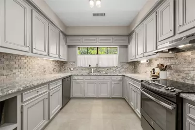 1806 Potomac Drive #C, Houston, TX 77057 - Photo 2