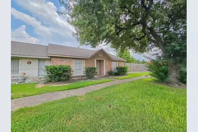 12811 High Star Drive, Houston, TX 77072 - Photo 2