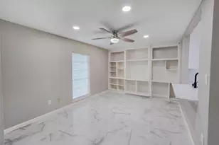 12811 High Star Dr, Houston, TX 77072 - Photo 4