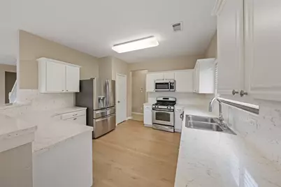 16306 Autumn Leigh Drive, Houston, TX 77083 - Photo 14