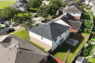 16306 Autumn Leigh Dr, Houston, TX 77083 - Photo 36