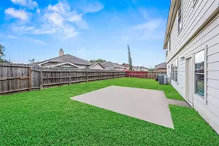 16306 Autumn Leigh Dr, Houston, TX 77083 - Photo 34
