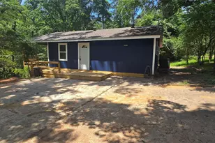 110 Hidden Cir, Coldspring, TX 77331 - Photo 16