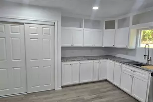 110 Hidden Cir, Coldspring, TX 77331 - Photo 6