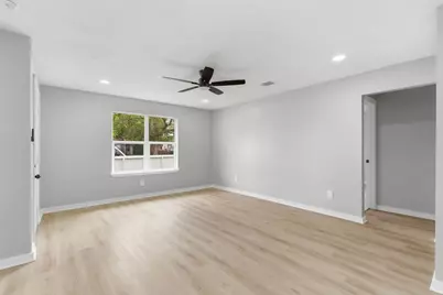 2208 Merle Street, Pasadena, TX 77502 - Photo 6
