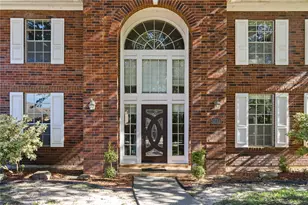 4712 Broadmoor Dr, League City, TX 77573 - Photo 2