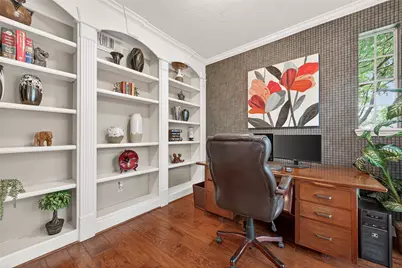 6006 Mound Airy Court, Sugar Land, TX 77479 - Photo 10