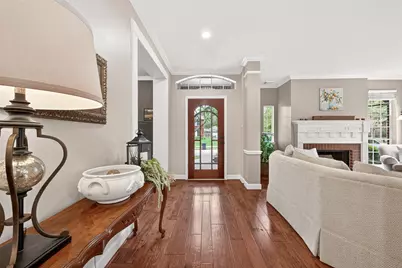 6006 Mound Airy Court, Sugar Land, TX 77479 - Photo 8