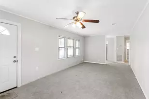 1202 13th St N, Texas City, TX 77590 - Photo 2