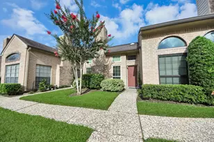 1022 Memorial Village Dr Dr, Houston, TX 77024 - Photo 38