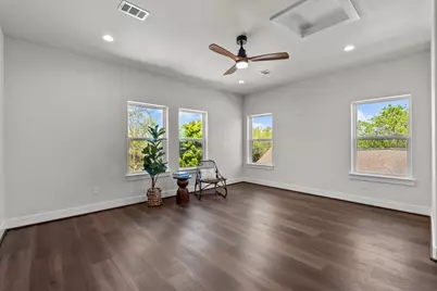 125 4th Street, San Leon, TX 77539 - Photo 18