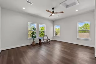 125 4th St, San Leon, TX 77539 - Photo 18