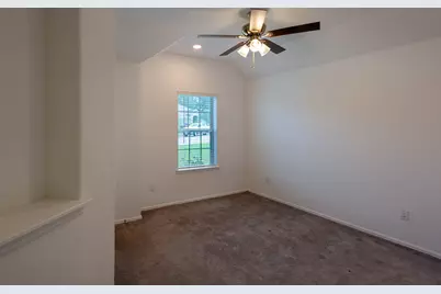 6005 Heritage Creek Lane, Conroe, TX 77304 - Photo 8
