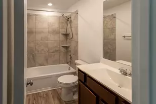 6005 Heritage Creek Ln, Conroe, TX 77304 - Photo 10