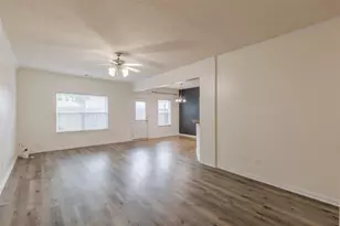 11527 Champions Green Dr, Houston, TX 77066 - Photo 12