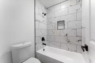8205 Carver Rd, Houston, TX 77088 - Photo 26