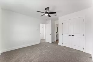 8205 Carver Rd, Houston, TX 77088 - Photo 28
