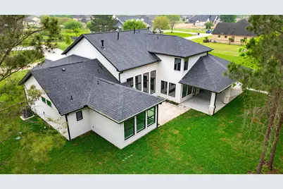 22420 Meadowhurst Circle W, Tomball, TX 77377 - Photo 4