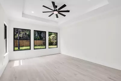 22420 Meadowhurst Circle W, Tomball, TX 77377 - Photo 30