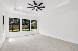 22420 Meadowhurst Circle W, Tomball, TX 77377 - Photo 30
