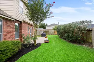 9611 Oxford Grove Dr, Houston, TX 77095 - Photo 34