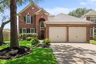 9611 Oxford Grove Dr, Houston, TX 77095 - Photo 1